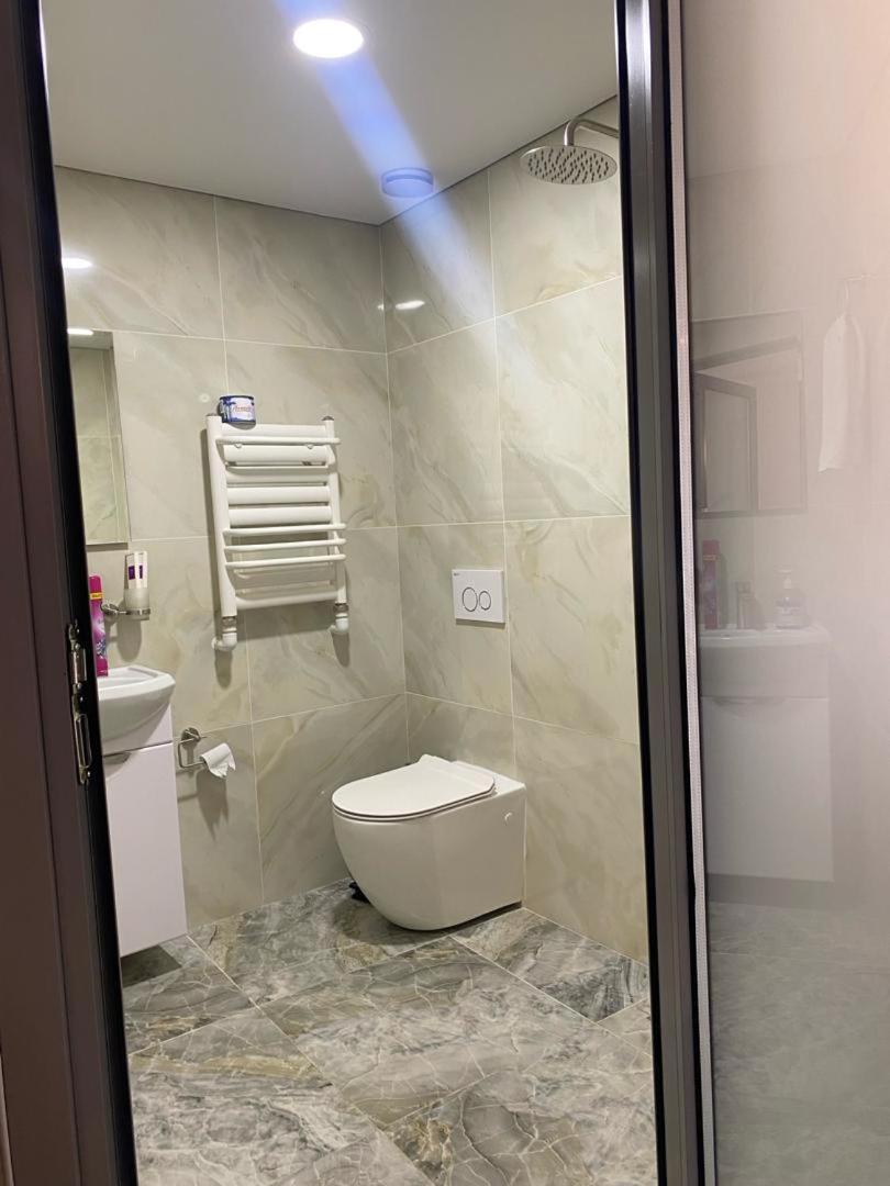 Гостевой Дом Шумкар Азия Guest House Shumkar Asia ビシュケク エクステリア 写真