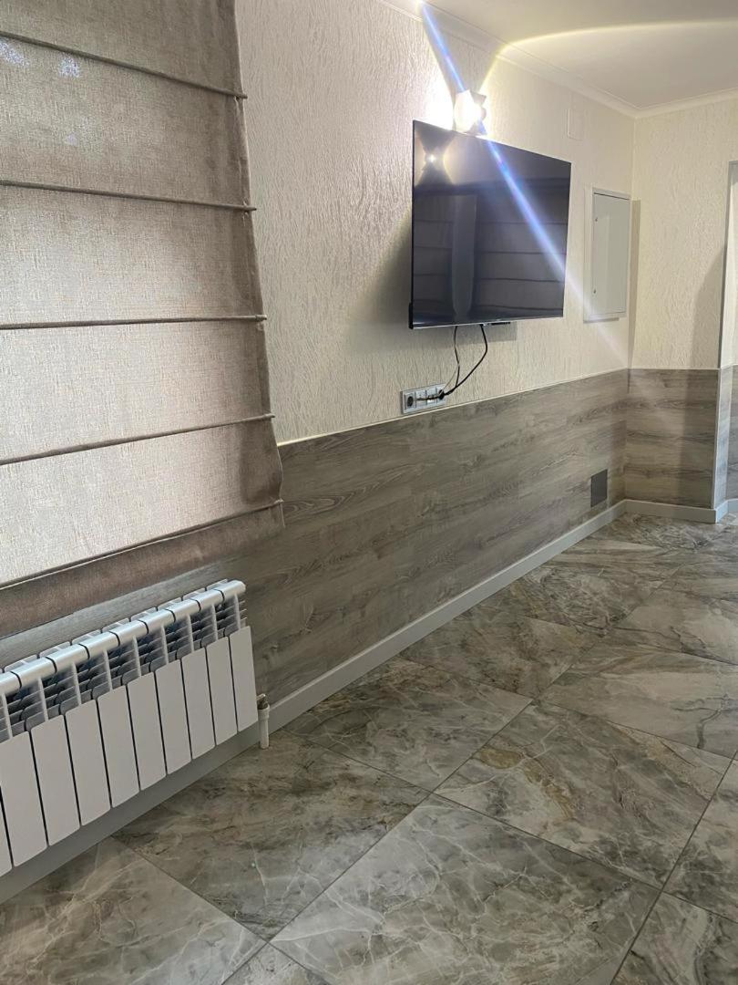 Гостевой Дом Шумкар Азия Guest House Shumkar Asia ビシュケク エクステリア 写真