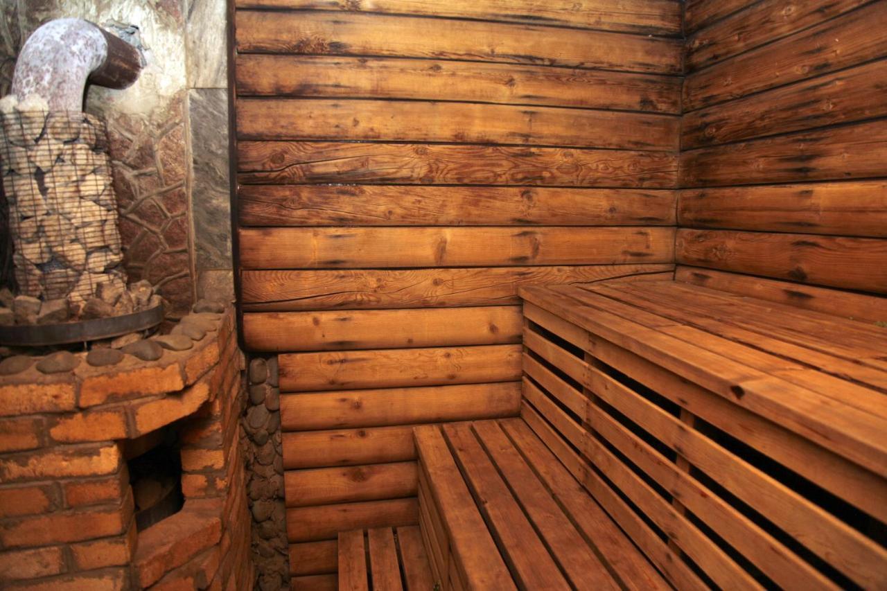 Гостевой Дом Шумкар Азия Guest House Shumkar Asia ビシュケク エクステリア 写真